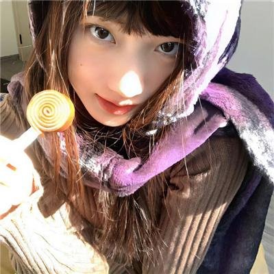 车行至高 海报